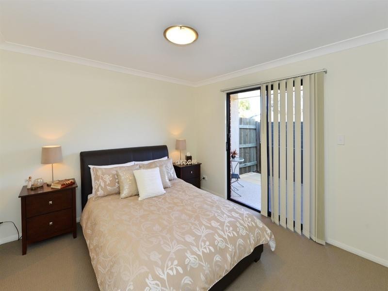 4/18 Gostwyck Street, Newtown QLD 4350