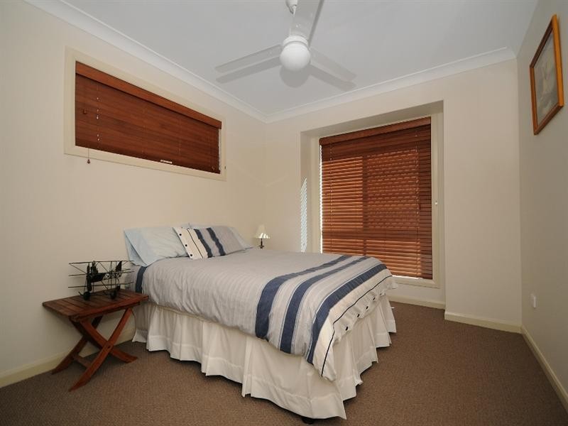 6 Campbell Drive, Highfields QLD 4352