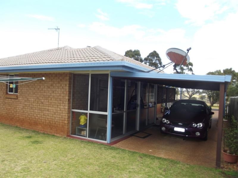 320 Goombungee Road, Harlaxton QLD 4350