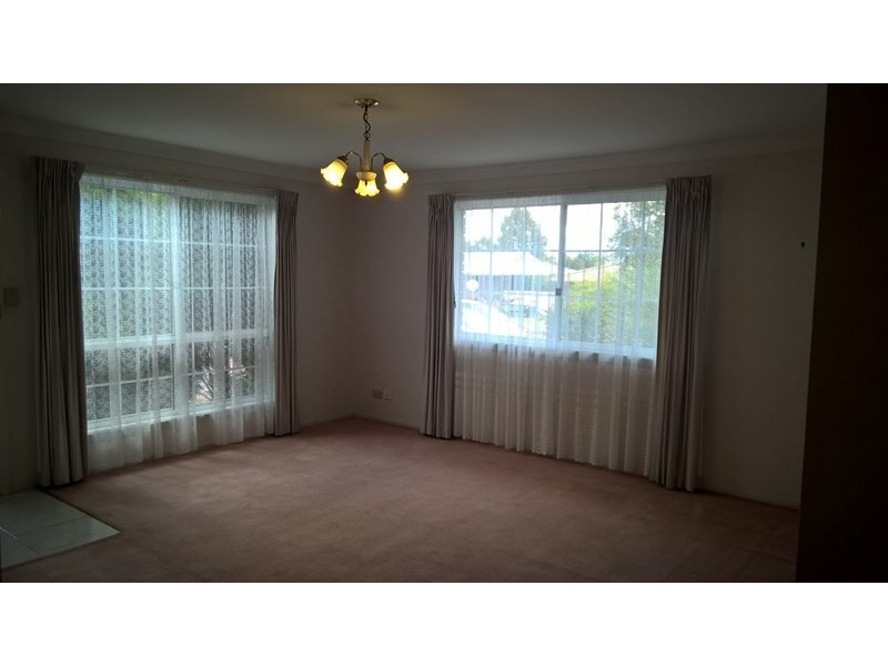 1/4 Crosby Street, Darling Heights QLD 4350