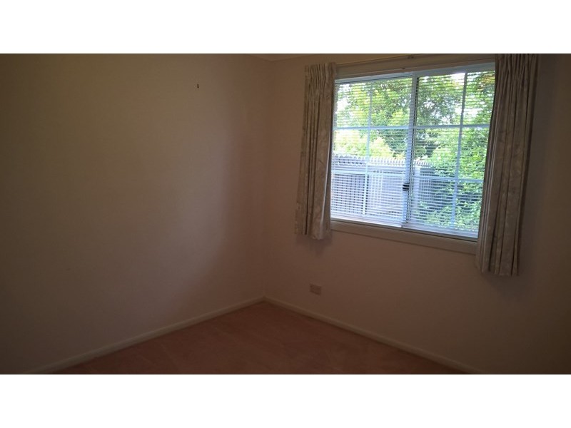 1/4 Crosby Street, Darling Heights QLD 4350