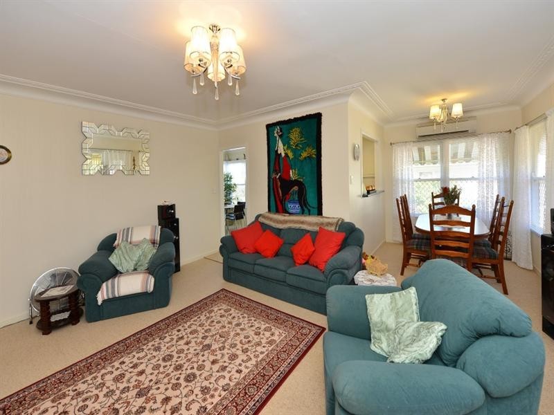 4 Boyd Street, Wilsonton QLD 4350