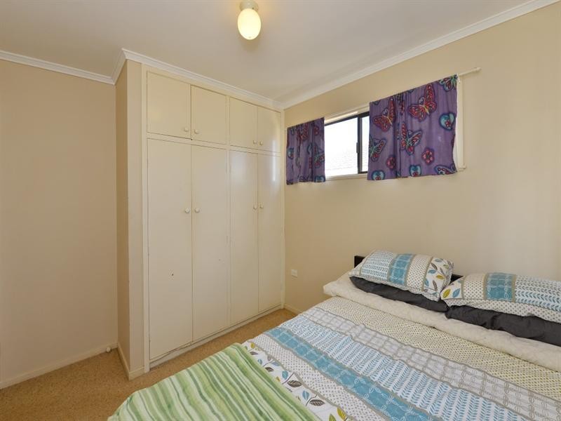 9 Sampson Street, Wilsonton QLD 4350