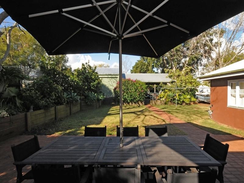 60 Mary Street, Mount Lofty QLD 4350