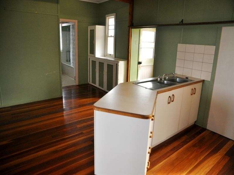 25 Shiel Street, Rangeville QLD 4350