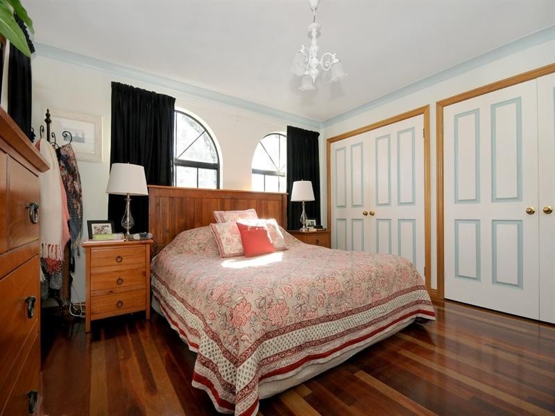 12 Palmer Drive, Highfields QLD 4352