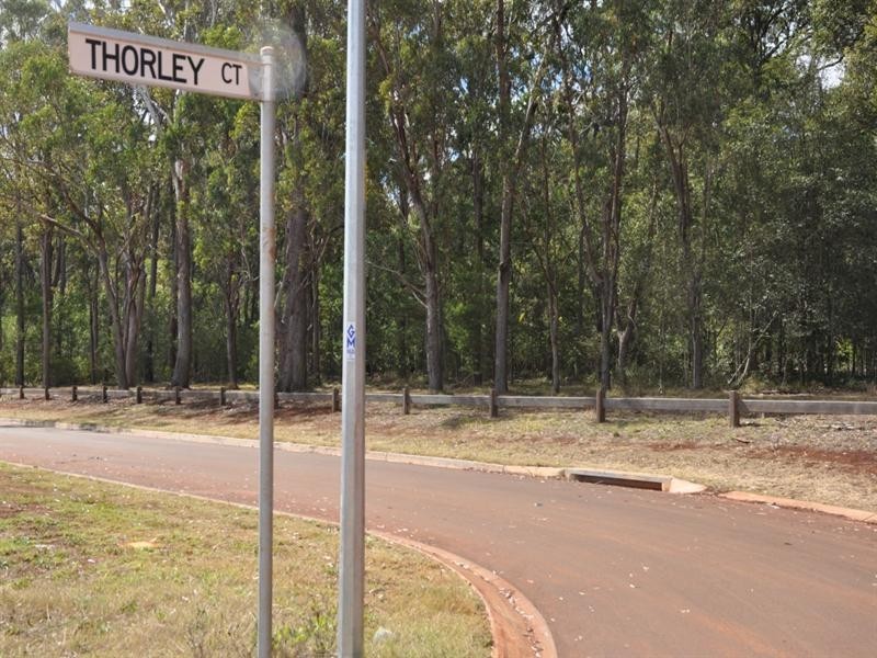 11 Thorley Court, Middle Ridge QLD 4350