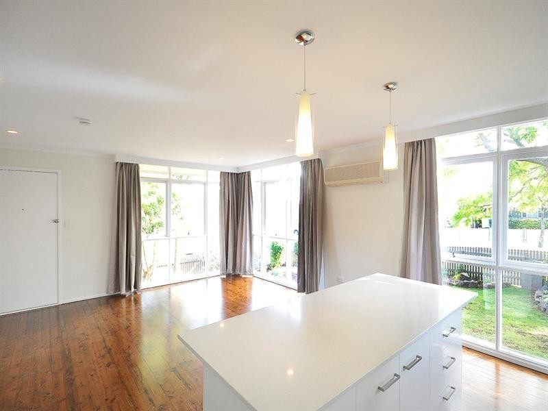 172a Long Street, South Toowoomba QLD 4350