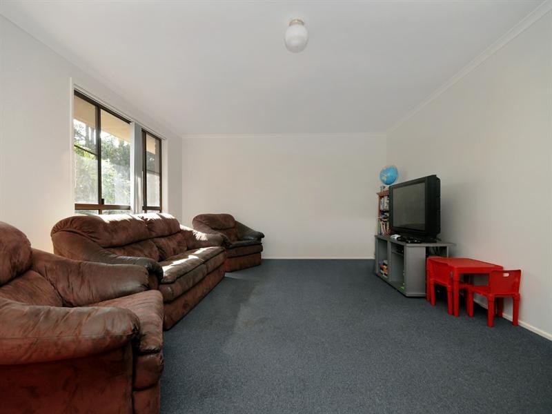 9 Mallee Court, Highfields QLD 4352