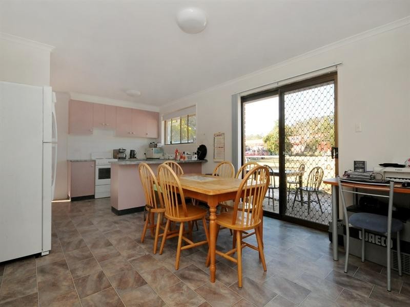9 Mallee Court, Highfields QLD 4352