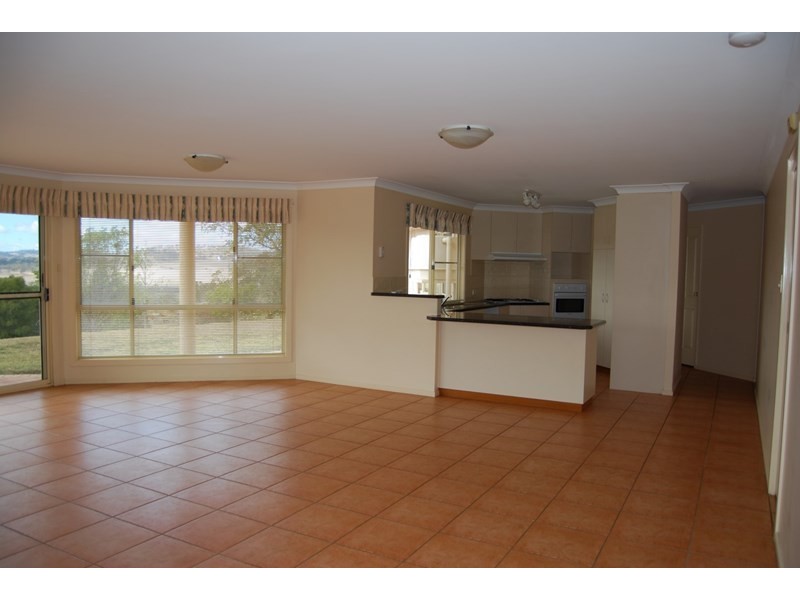 8A Junction Drive, Gowrie Junction QLD 4352