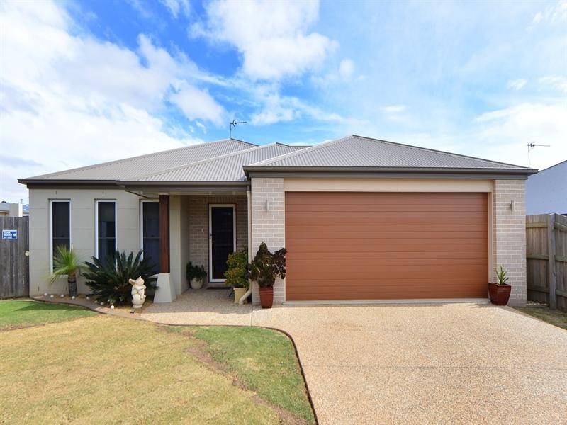 16 Lanagan Court, Middle Ridge QLD 4350