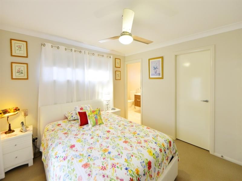 16 Lanagan Court, Middle Ridge QLD 4350