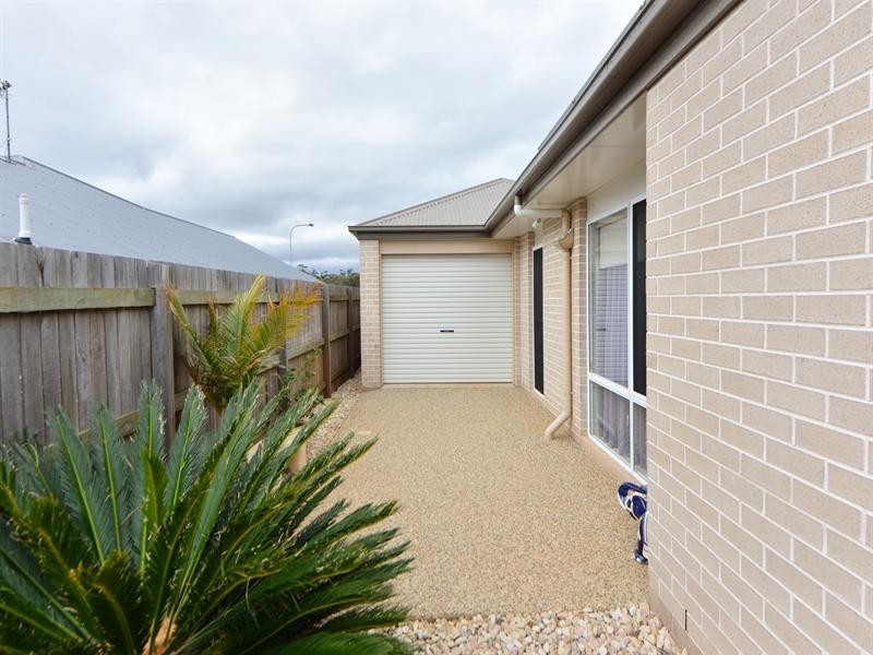 16 Lanagan Court, Middle Ridge QLD 4350