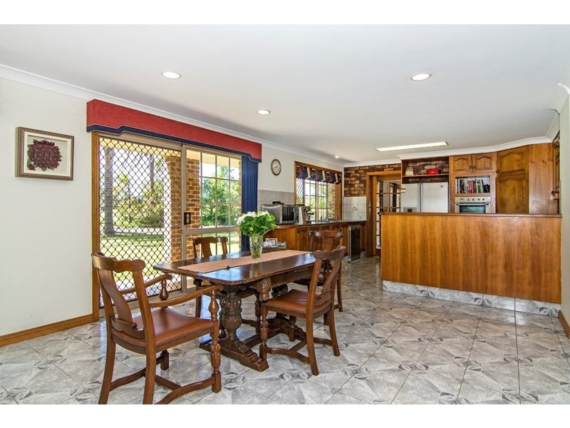 7 Birdland Drive, Glenvale QLD 4350