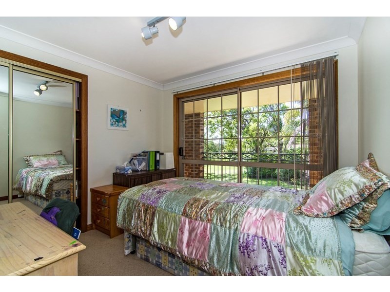 7 Birdland Drive, Glenvale QLD 4350