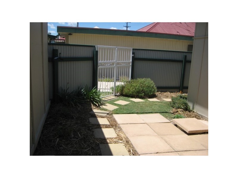 37a and b Taylor Street, Cecil Plains QLD 4407