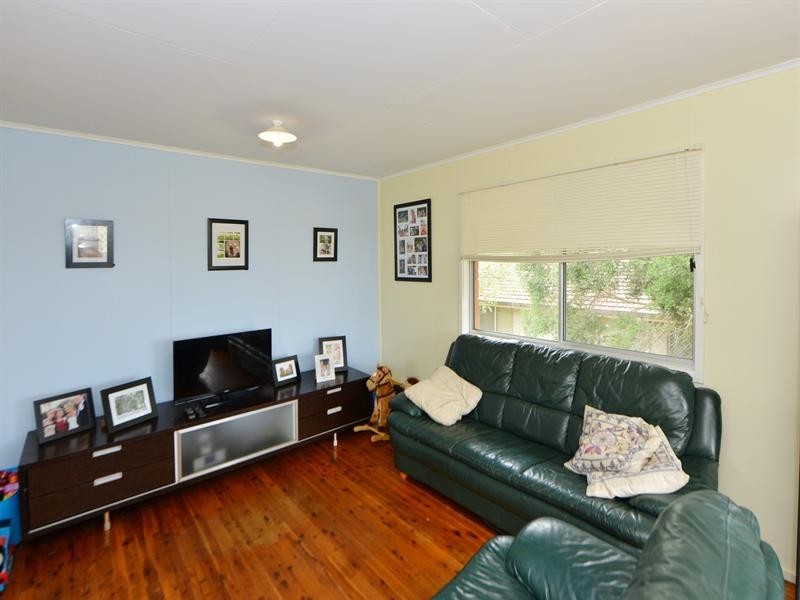 9 Noll Street, Kearneys Spring QLD 4350