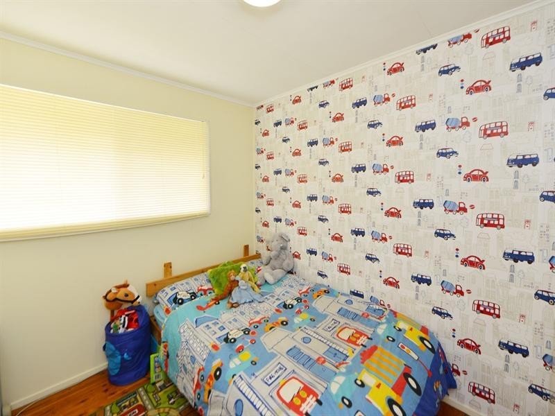 9 Noll Street, Kearneys Spring QLD 4350