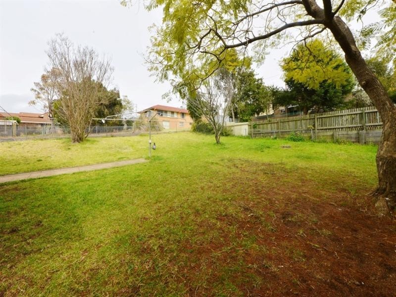 9 Noll Street, Kearneys Spring QLD 4350