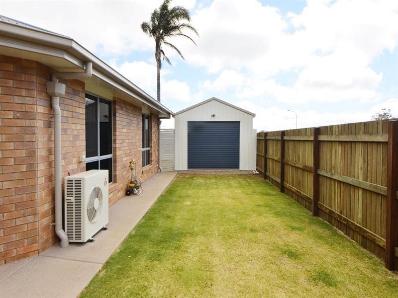 16 Tarlington Street, Middle Ridge QLD 4350