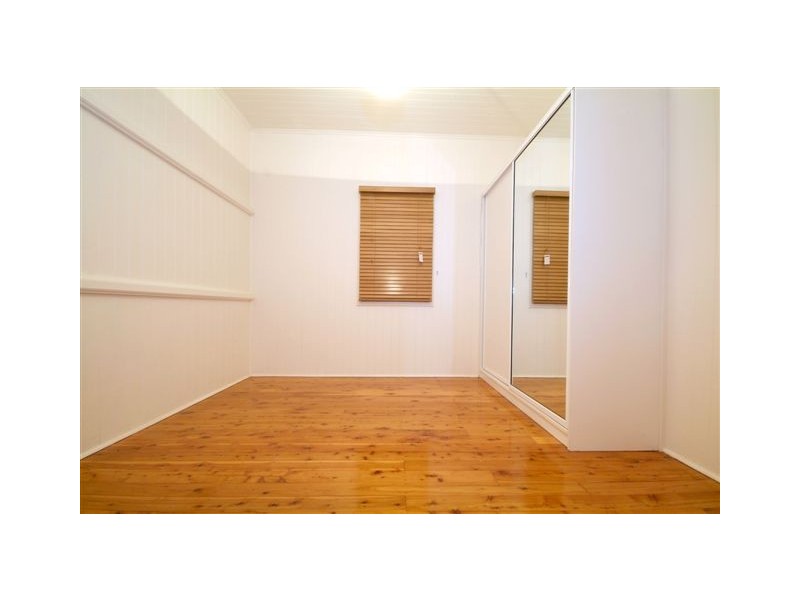 115 Curzon Street, Rangeville QLD 4350