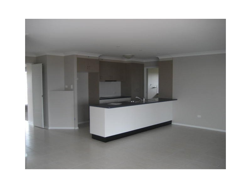 30 Kalimna Drive, Highfields QLD 4352