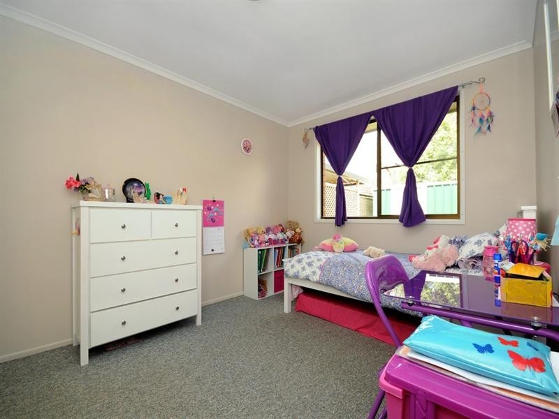 1 and 2/4 Stumm Street, Kearneys Spring QLD 4350