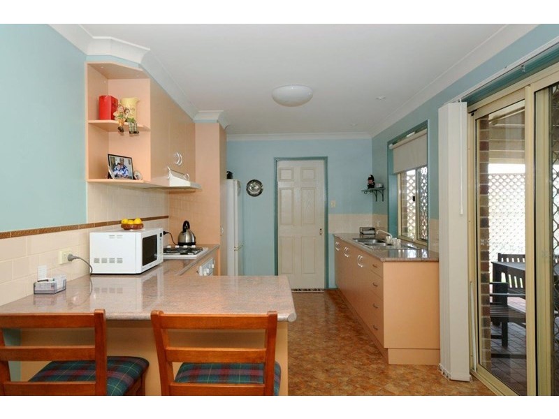 17 Kurrajong Street, Newtown QLD 4350