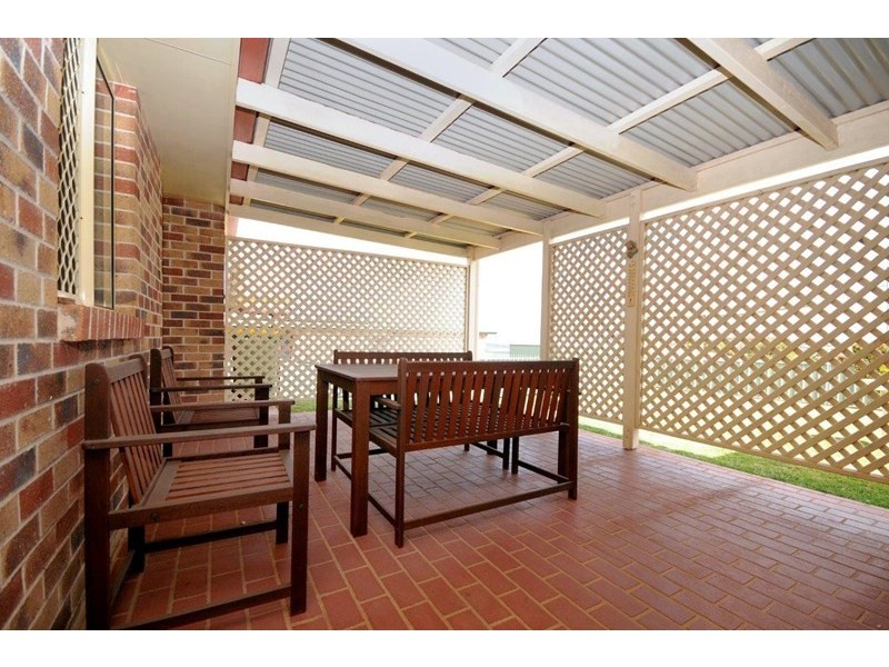 17 Kurrajong Street, Newtown QLD 4350