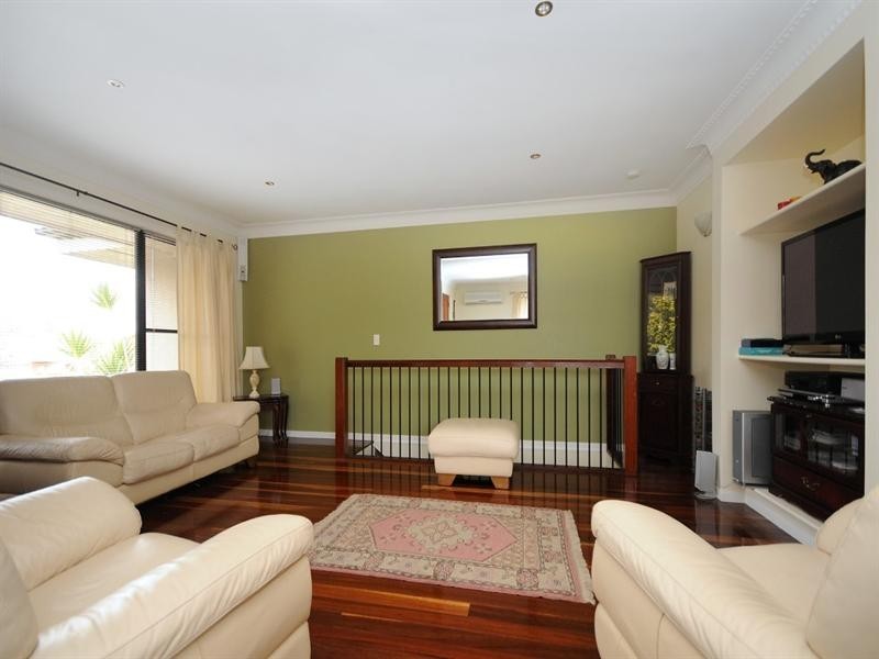 23 Perth Street, Rangeville QLD 4350