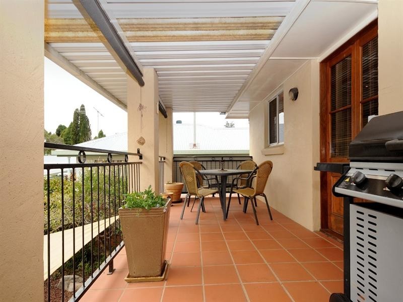 23 Perth Street, Rangeville QLD 4350