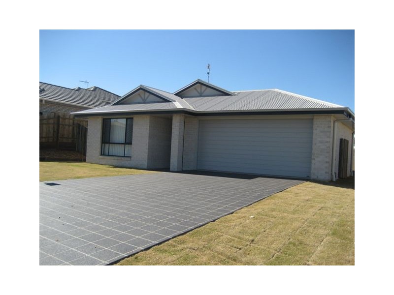 680 Greenwattle Street, Glenvale QLD 4350