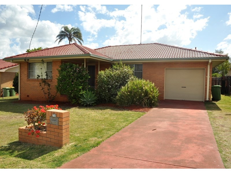 75 Knockator Crescent, Centenary Heights QLD 4350