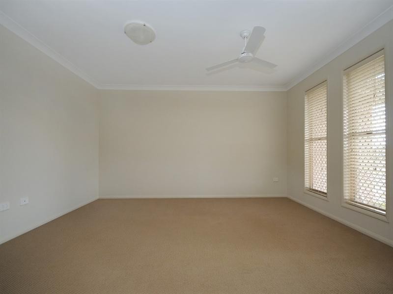 4 Bronzewing Drive, Highfields QLD 4352