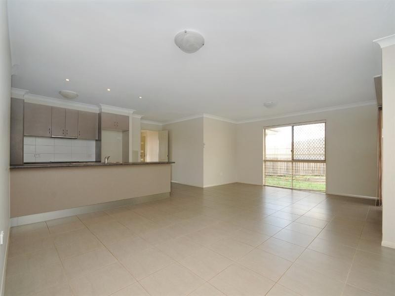 4 Bronzewing Drive, Highfields QLD 4352