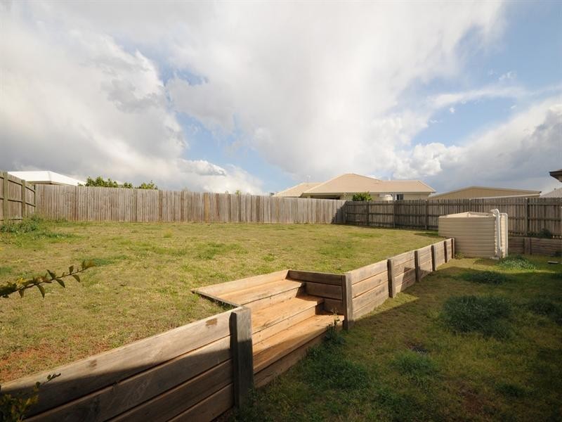 4 Bronzewing Drive, Highfields QLD 4352