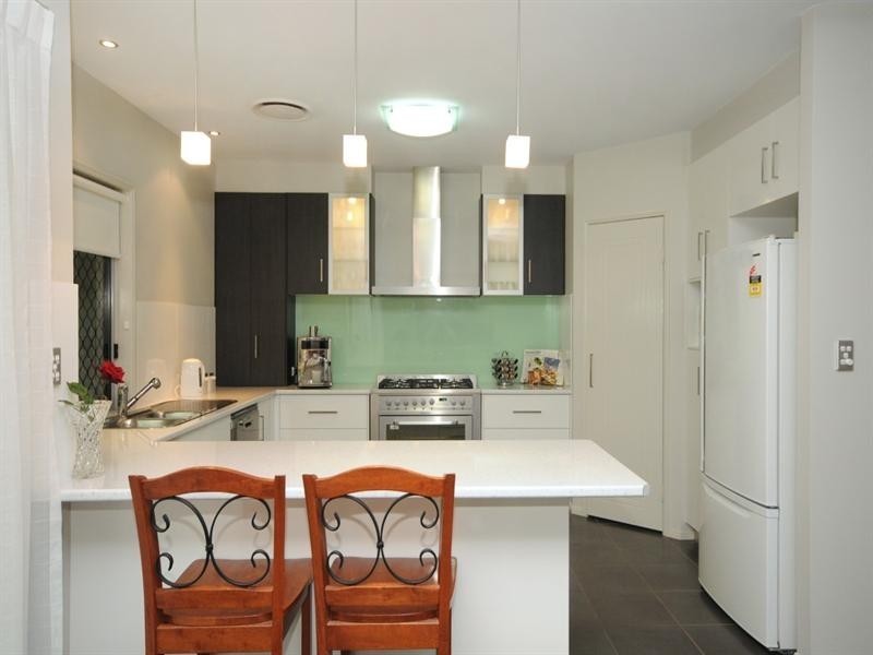 16 Pelican Drive, Rangeville QLD 4350