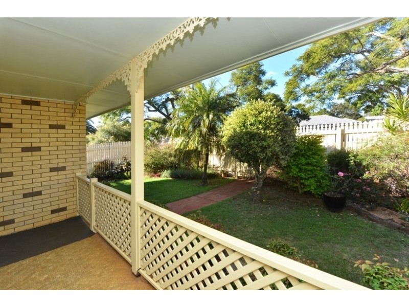751 Ruthven Street, South Toowoomba QLD 4350