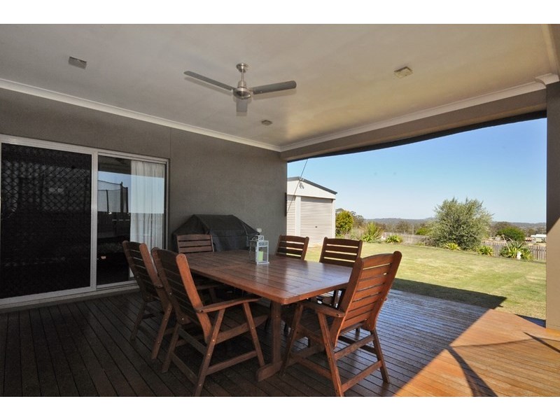 7 Ibis Court, Highfields QLD 4352