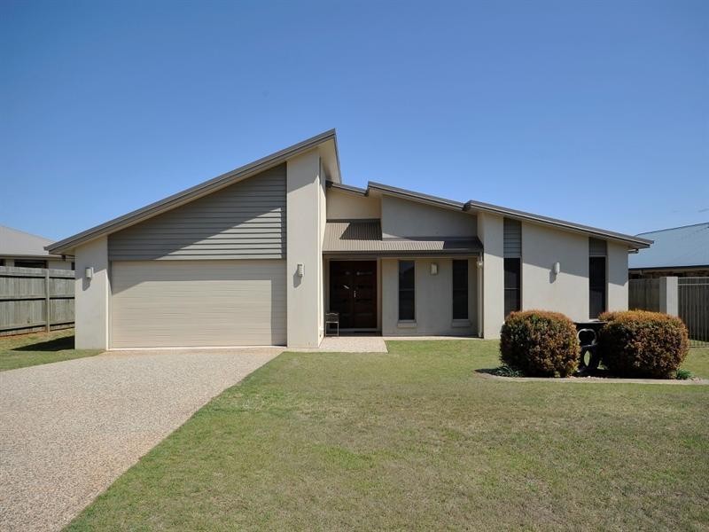 6 Prospect Terrace, Highfields QLD 4352