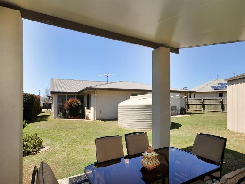 6 Prospect Terrace, Highfields QLD 4352