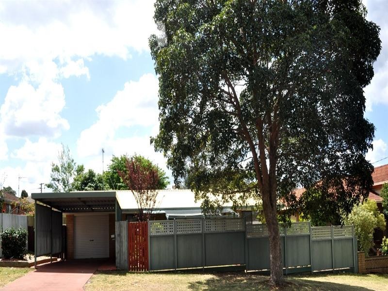 29 Nellie Street, Centenary Heights QLD 4350
