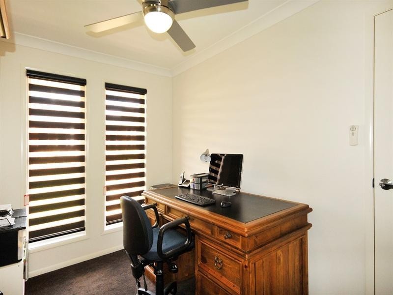 9 Schneider Court, Middle Ridge QLD 4350