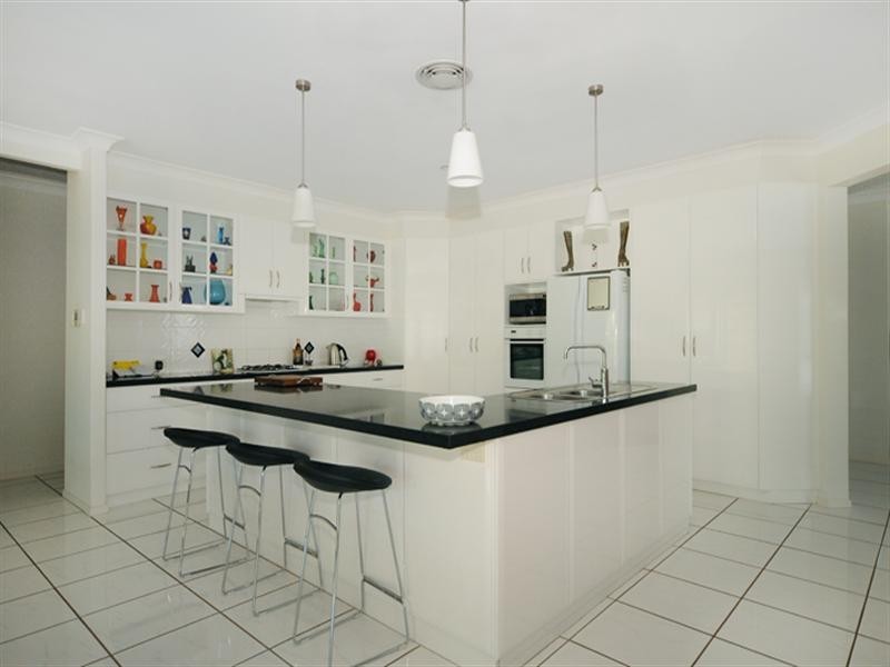 19 Prospect Terrace, Highfields QLD 4352