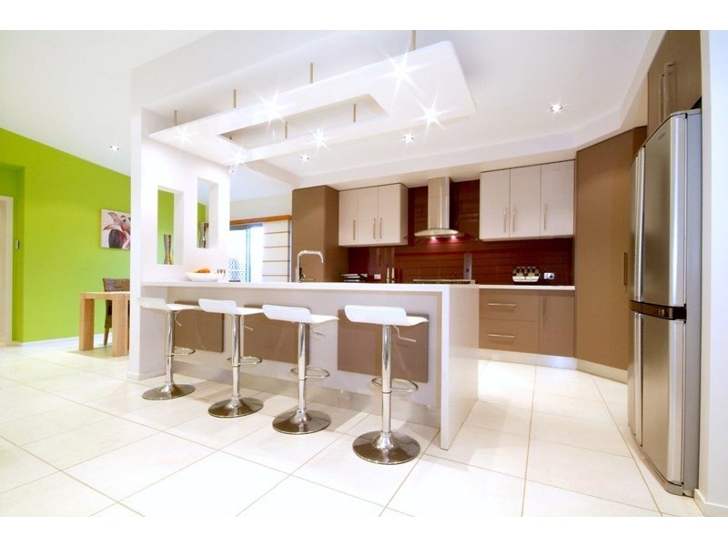 5 Leo Close, Highfields QLD 4352