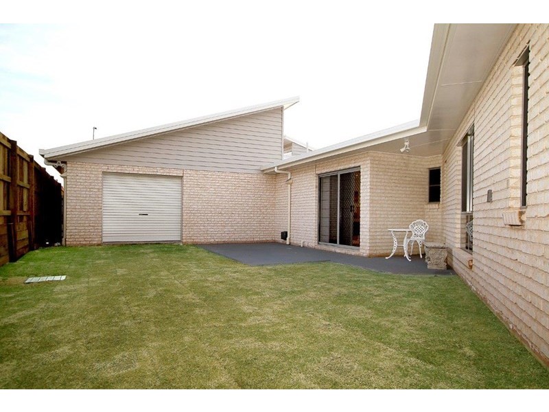 5 Leo Close, Highfields QLD 4352