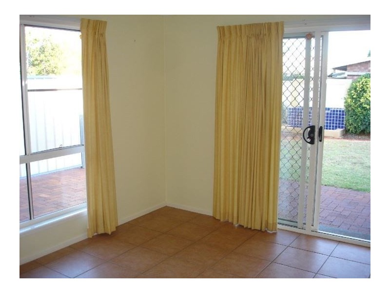 392 Stenner Street, Kearneys Spring QLD 4350