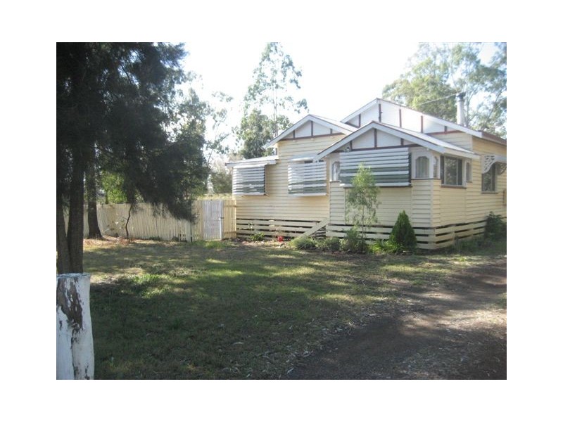 111 Cudmore Road, Cambooya QLD 4358