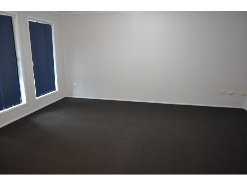 11 Kingsthorpe Road, Kingsthorpe QLD 4400